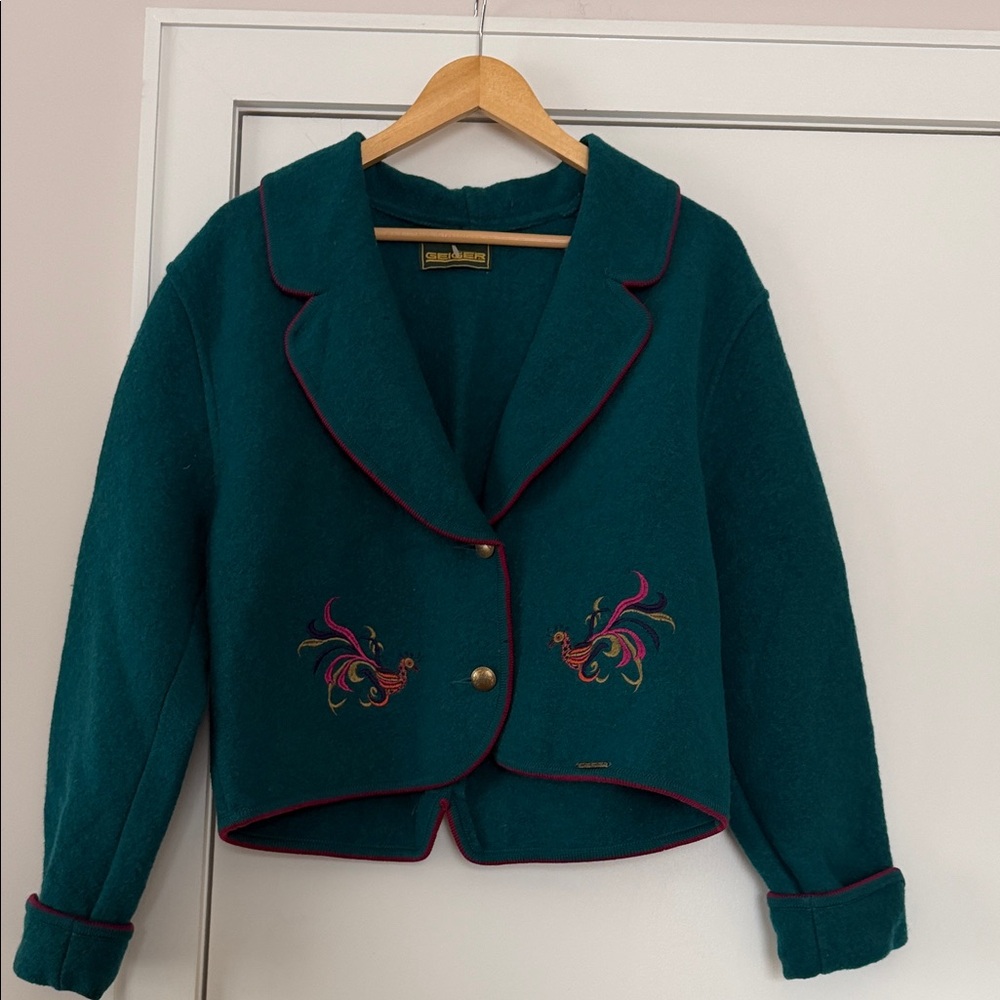 Geiger Elegant green Embroidered boil wool Women's jacket size 40 - Picture 11 of 11